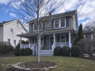 282 Vreeland Ave, Midland Park, NJ 07432
