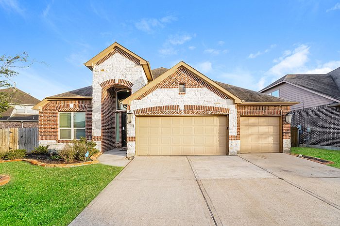 1st image of 20715 Cupshire Dr
