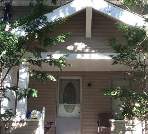 2nd image of 1447 Dill Ave