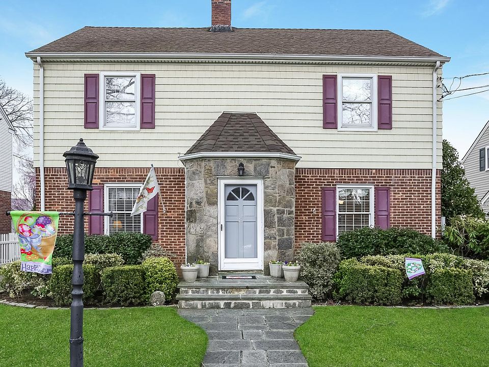 1st image of 43 Orchid St