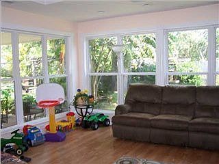 3rd image of 9380 Scenic Hills Dr