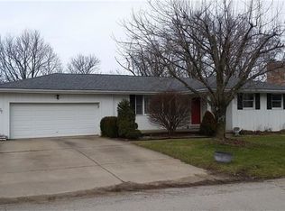 207 Independence Rd, Avella, PA 15312