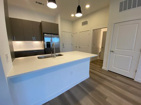 (undisclosed Address), Del Valle, TX 78617