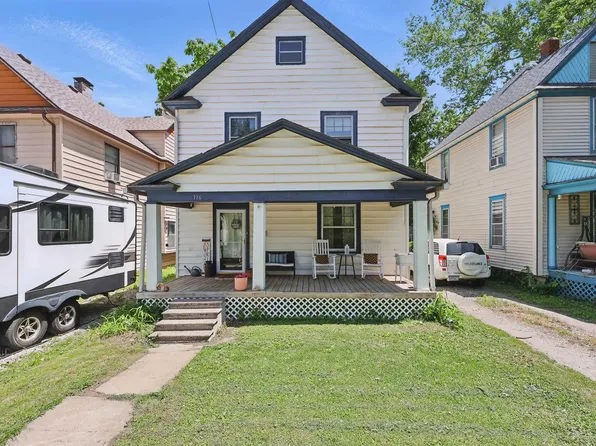 116 SW Clay St, Topeka, KS 66606