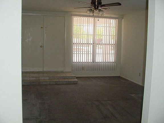 Living Rm