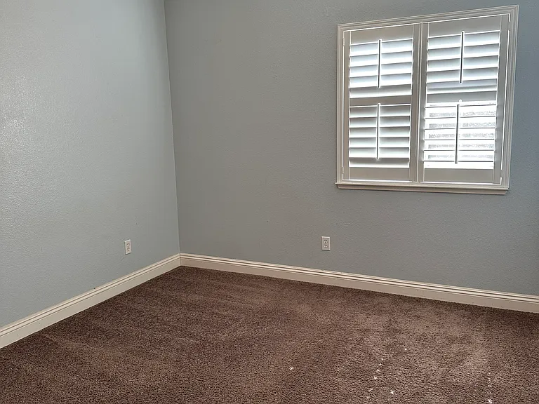 590 Mosburg Loop — Photo 11