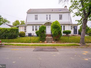 661 Parkway Ave, Ewing, NJ 08618