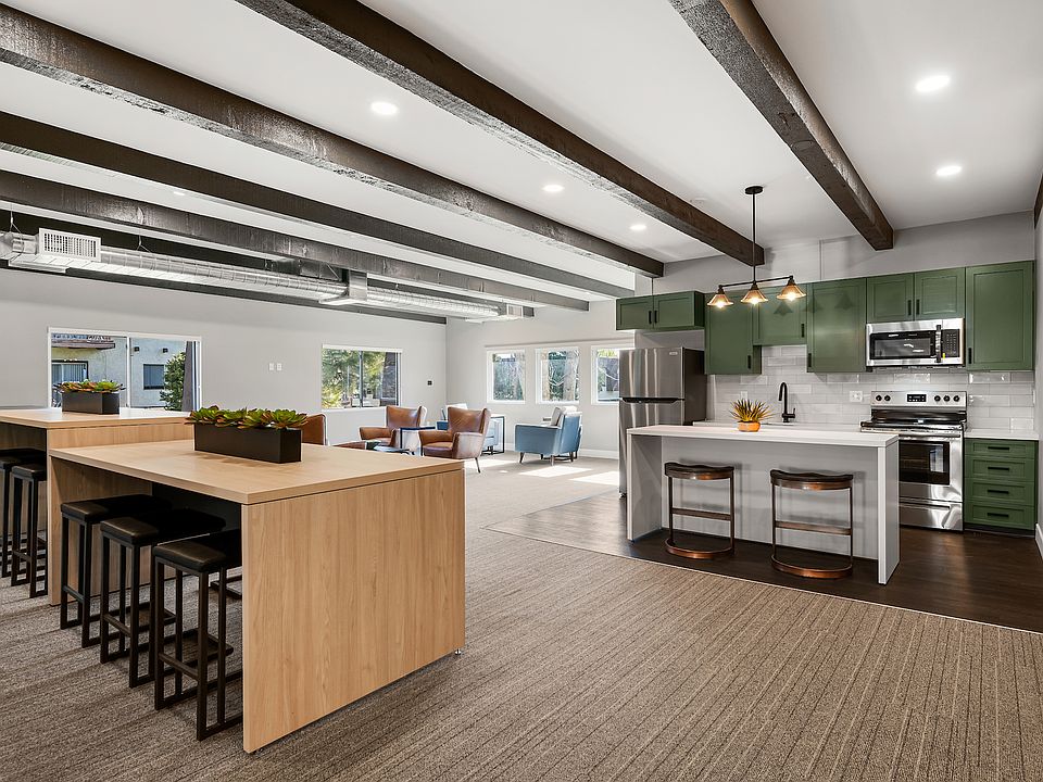 Leasing Office + Clubhouse