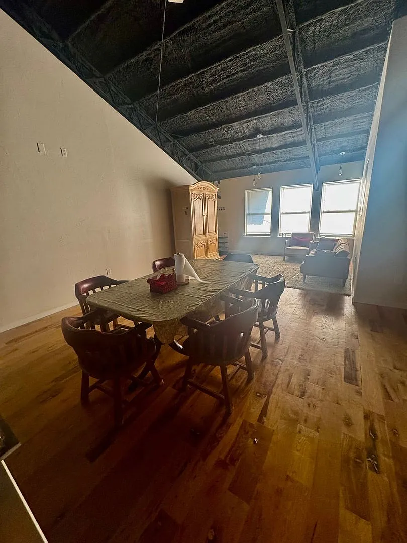 Spacious 3BR Condo in Cookson — Photo 4