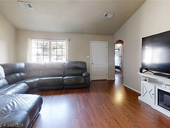 4th image of 1153 Madeleine Ct