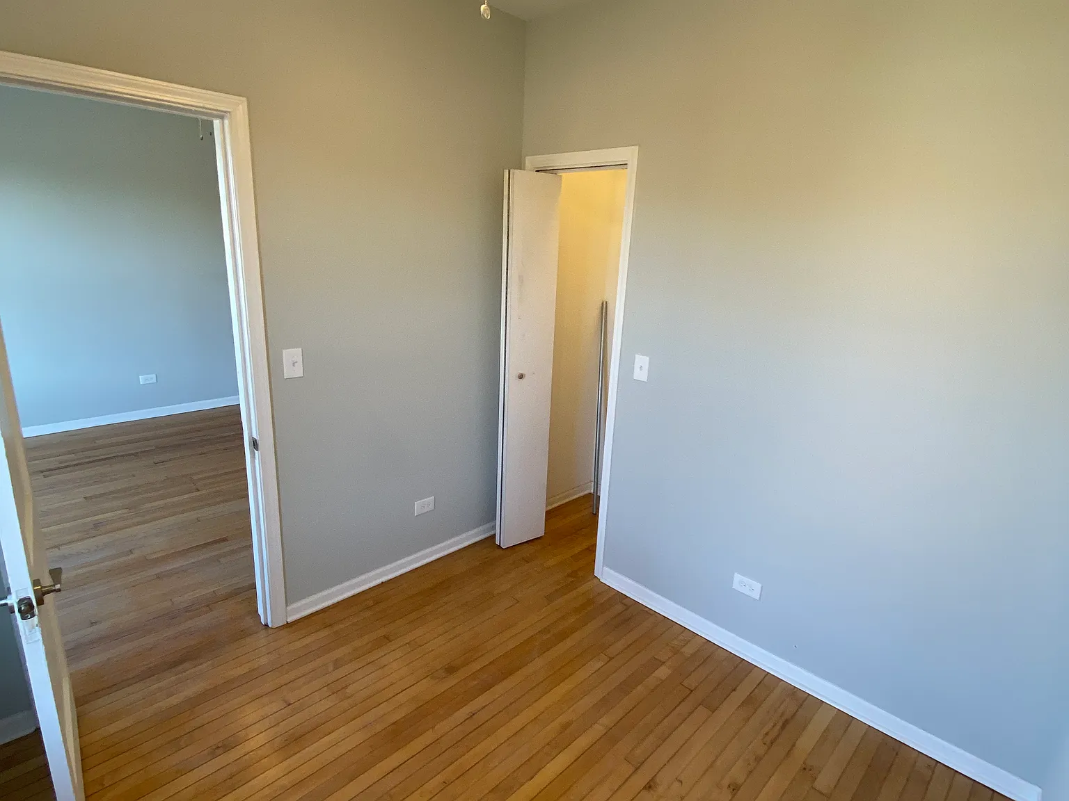 3 bed, 1250 sqft, $1,450 — Photo 2