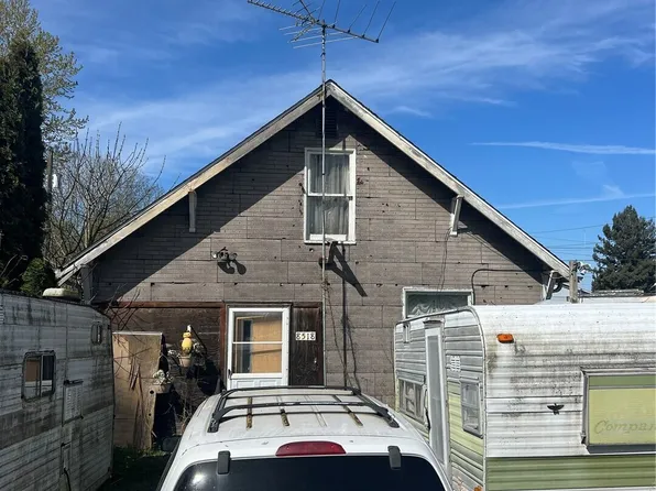 8518 9th Ave E, Tacoma, WA 98445