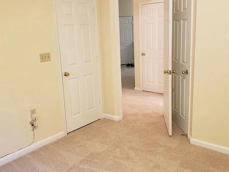2203 Westcourt Ln #202 — Photo 15