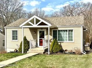 206 Hughes St, Jefferson City, MO 65109
