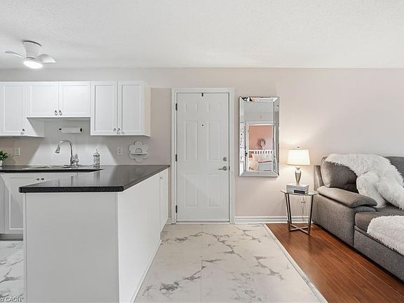 2nd image of 2030 Cleaver Ave #322