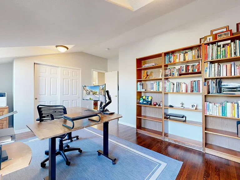 2nd floor bedroom