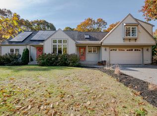 2 Woodvue Cir, Forestdale, MA 02644