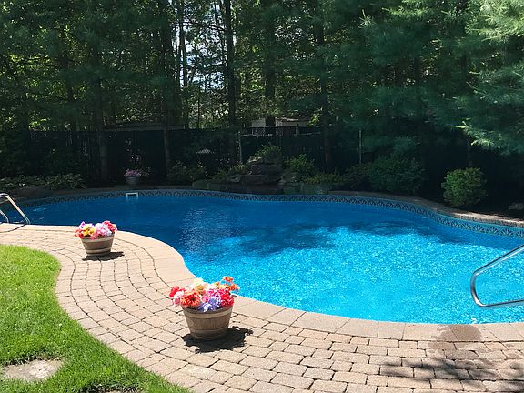 2nd image of 12 Scott Dr