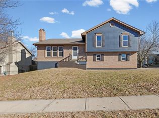 8615 N Wayland Ave, Kansas City, MO 64153