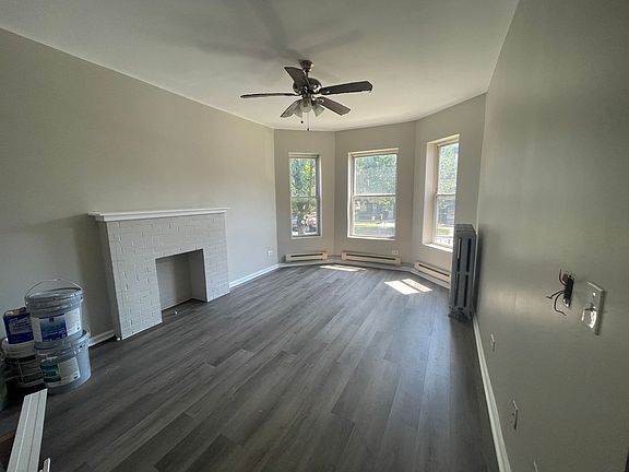 4th image of 6424 S Ellis Ave #1N