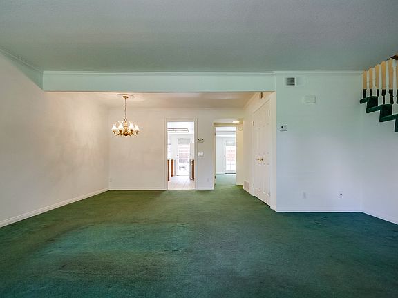5th image of 1538 Dalmatia Dr