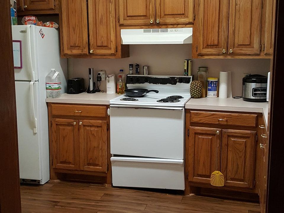 2nd image of 908 SW 36th St