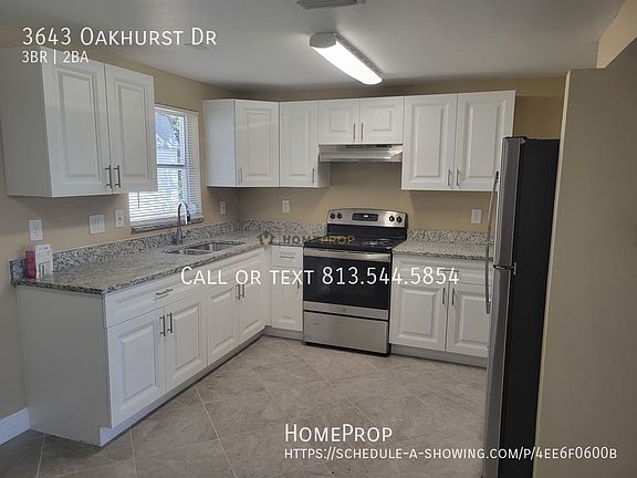4th image of 3643 Oakhurst Dr