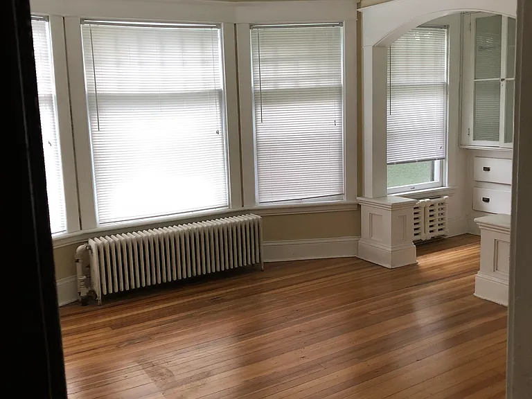 546 Myrtle Ave #1 — Photo 7