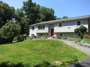 157 Secor Rd, Mahopac, NY 10541