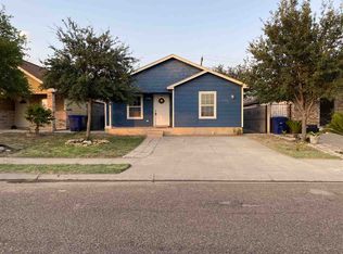 567 Apache Ln, Laredo, TX 78045