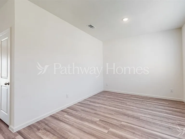 1428 Ancer Way — Photo 2