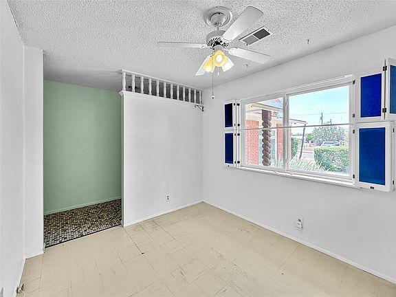 5th image of 2937 Camino Principe