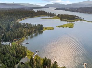 71 Swan Shores Dr, Sagle, ID 83860