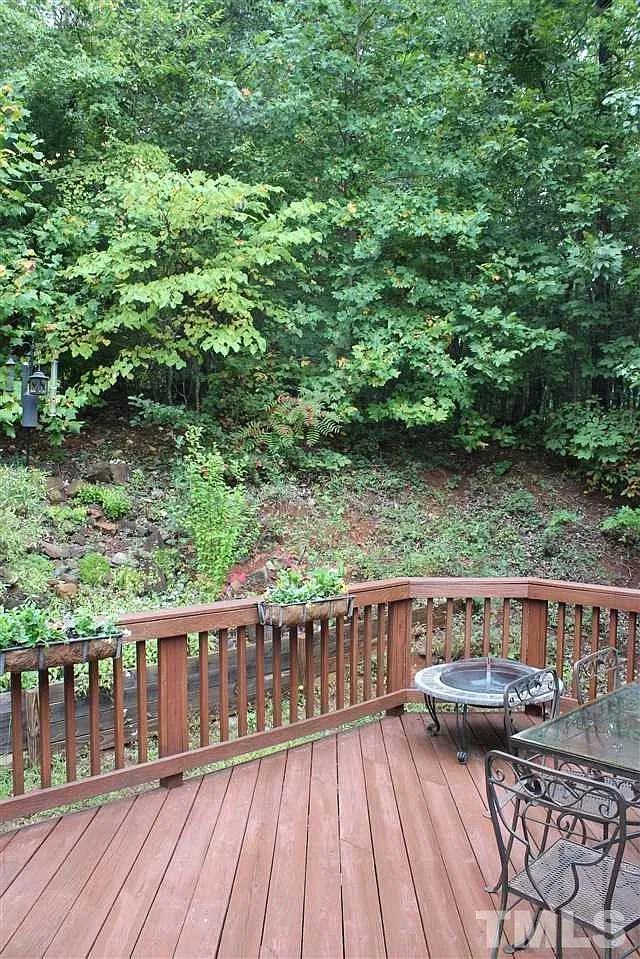 504 Town Crier Ct — Photo 4