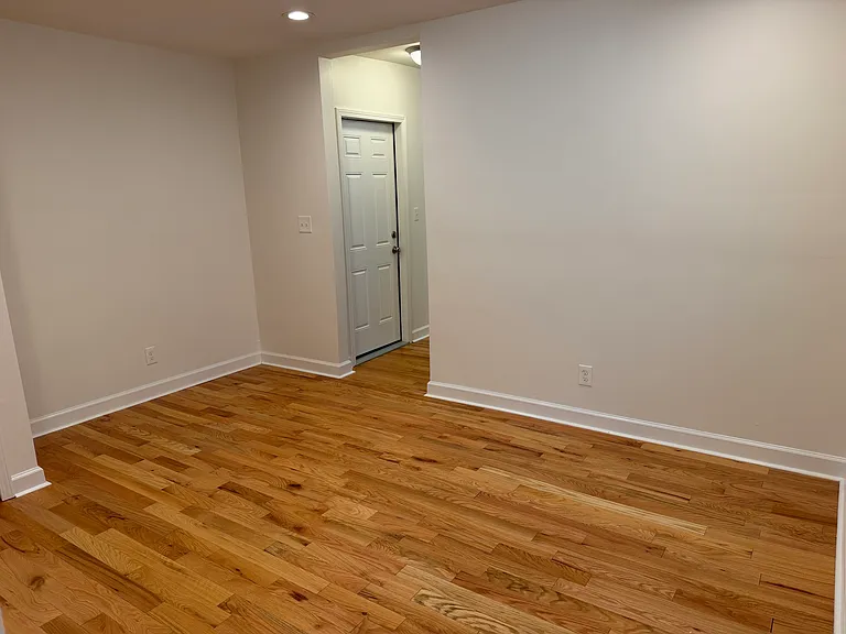 921A Concordia Ln — Photo 3