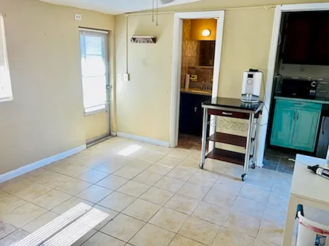 5335 Palmetto Rd — Photo 9
