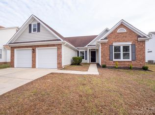 9005 English Saddle Ln, Charlotte, NC 28273