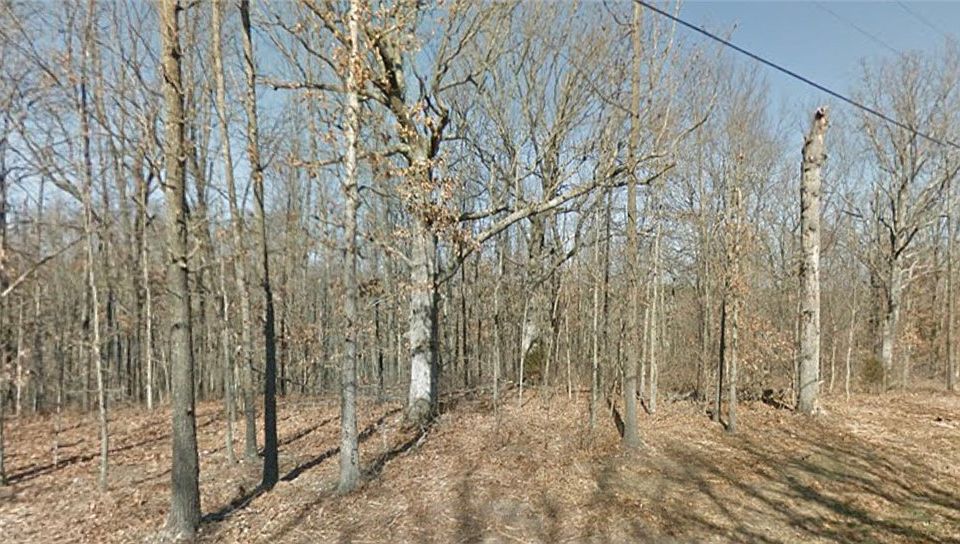 1st image of 19 Salen Ln