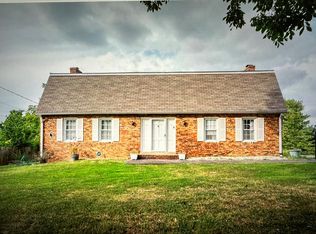 1170 Eastview Dr, Madisonville, KY 42431