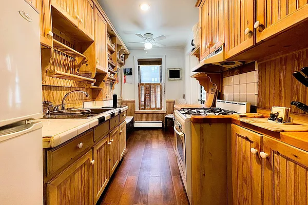 Sold by RealTegrity NY LLC | media 26