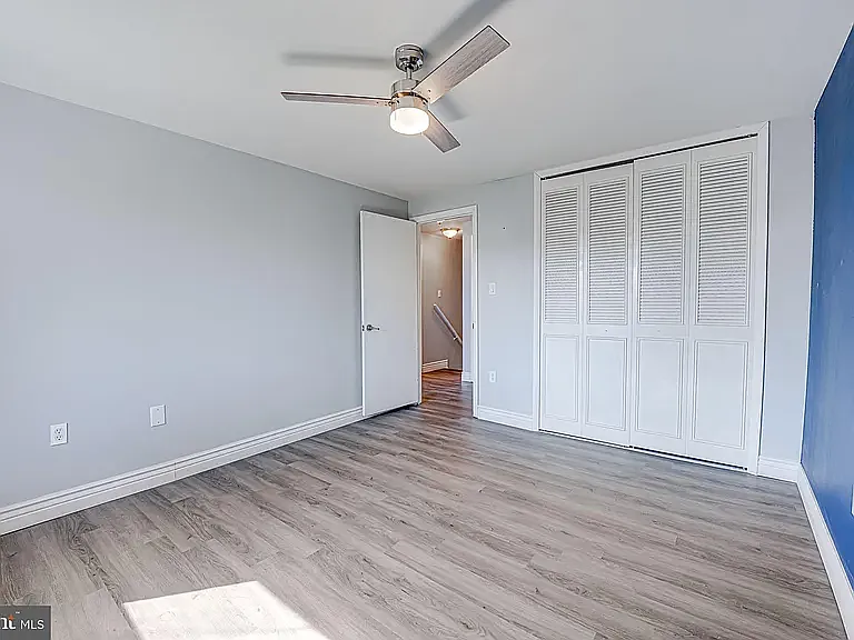 Building Photo - 125 Woodgate Ct
