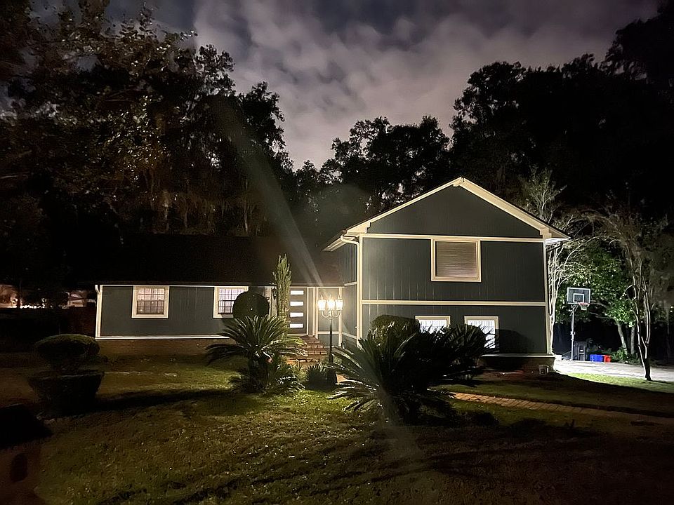 1st image of 4412 NW 15th Ter