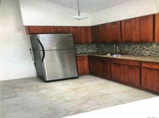 4256 157th St, Flushing, NY 11355