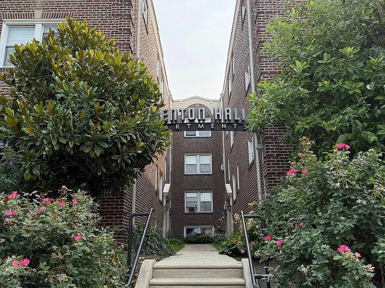 117 N Essex Ave #B301 — Photo 2