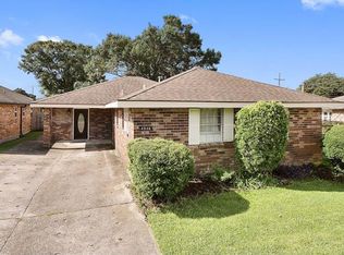 4936 Trenton St, Metairie, LA 70006