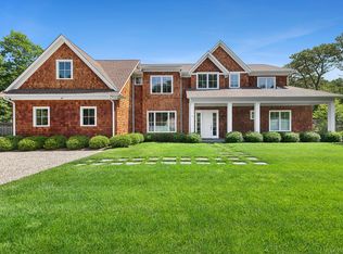 12 Sandown Ct, Wainscott, NY 11975