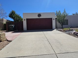 7524 Kachina Loop, Santa Fe, NM 87507