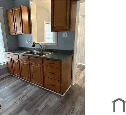 1000 S Dudley Ave — Photo 9