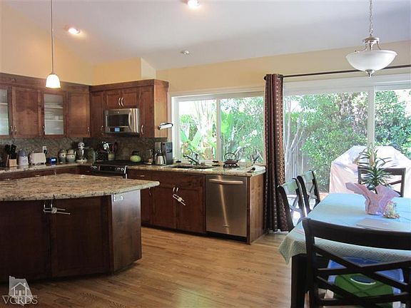 4th image of 436 Madreselva Ct
