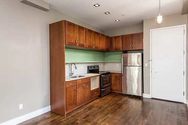 Rented by Nooklyn NYC LLC | media 45